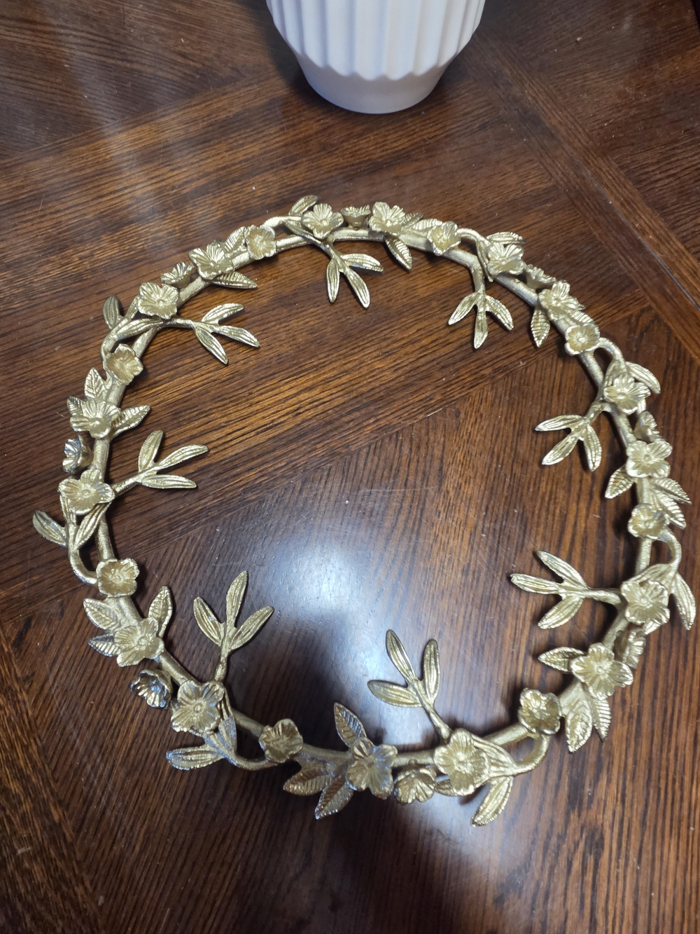 Gold Floral Wreath Wall Accent - Decorative Metal Flower Garland